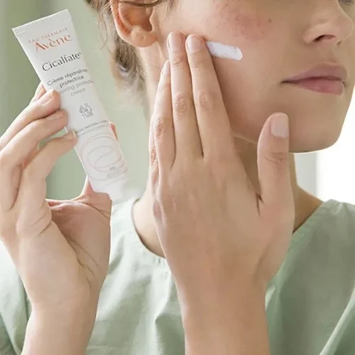 کرم ترمیم کننده فوری سیکالفیت اون ( AVENE-Cicalfate cream ) - Image 3